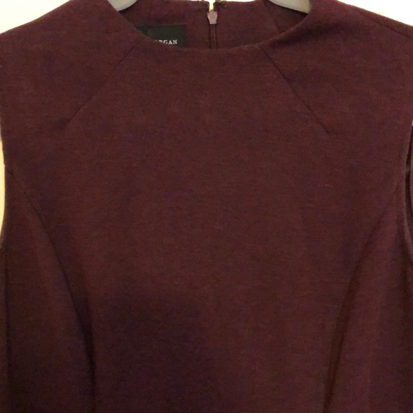 Maroon sleeveless fit n flare dress - Picture 2 of 5